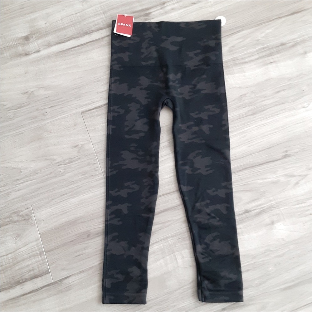 SPANX Camo Women Leggings ( M ) - Picture 7 of 7